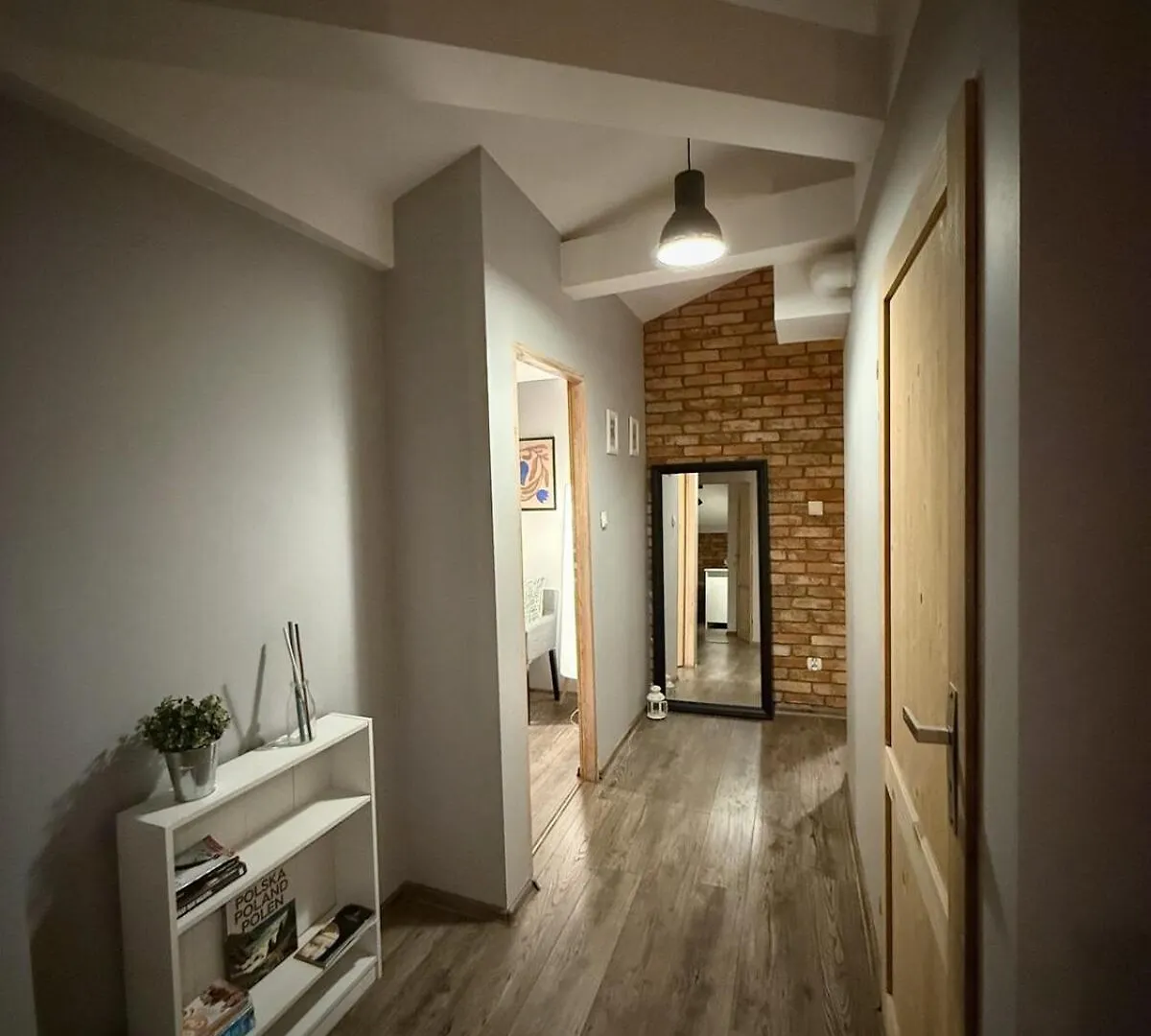 Przytulne Mieszkanie Na Poddaszu - 2 Osobne Sypialnie - 4 Pietro Bez Windy Krakow Apartment